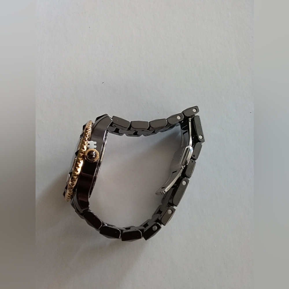 Beautiful Women's Ceramic Watch NIB - Picture 3 of 5